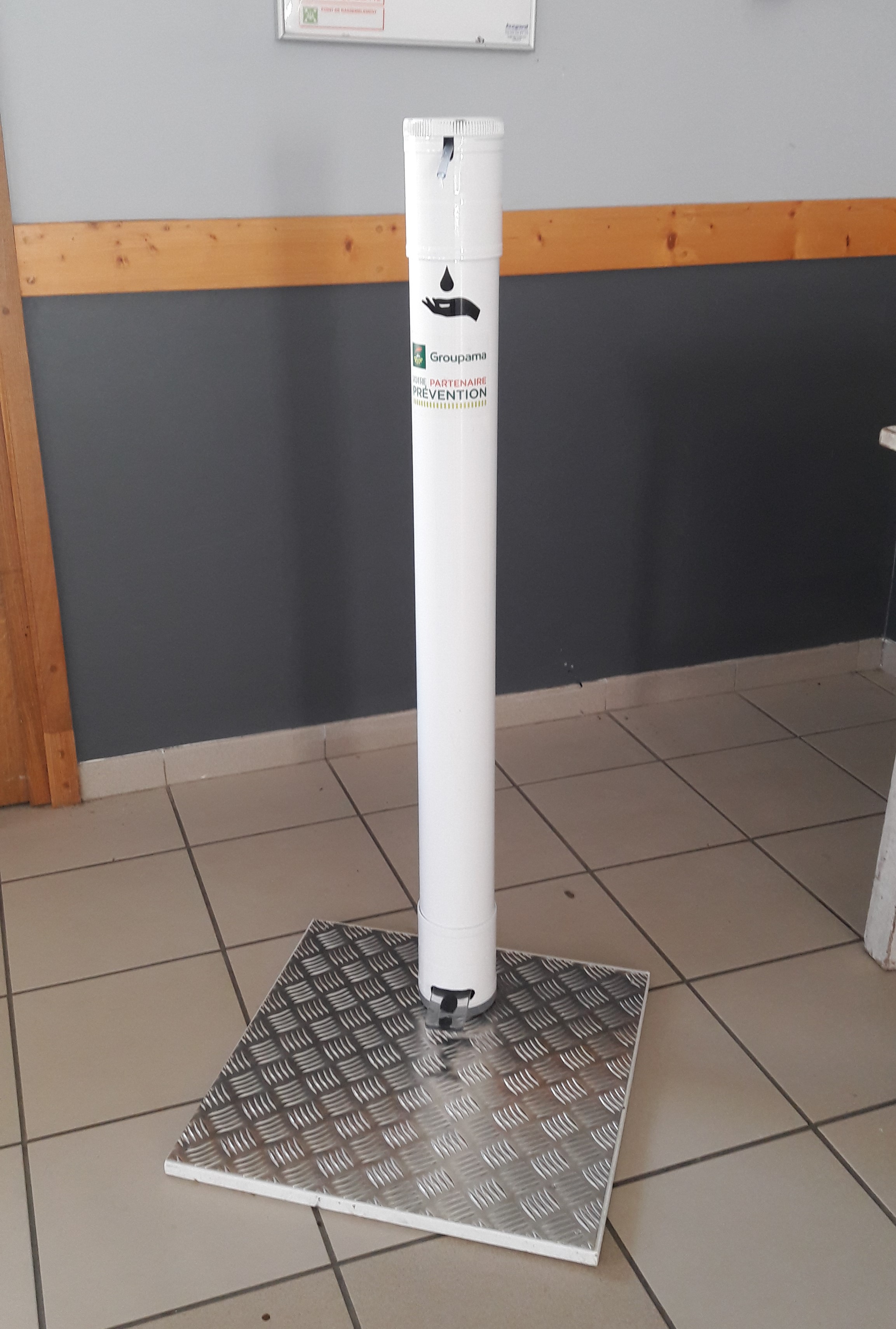 Distributeurs gel hydroalcoolique